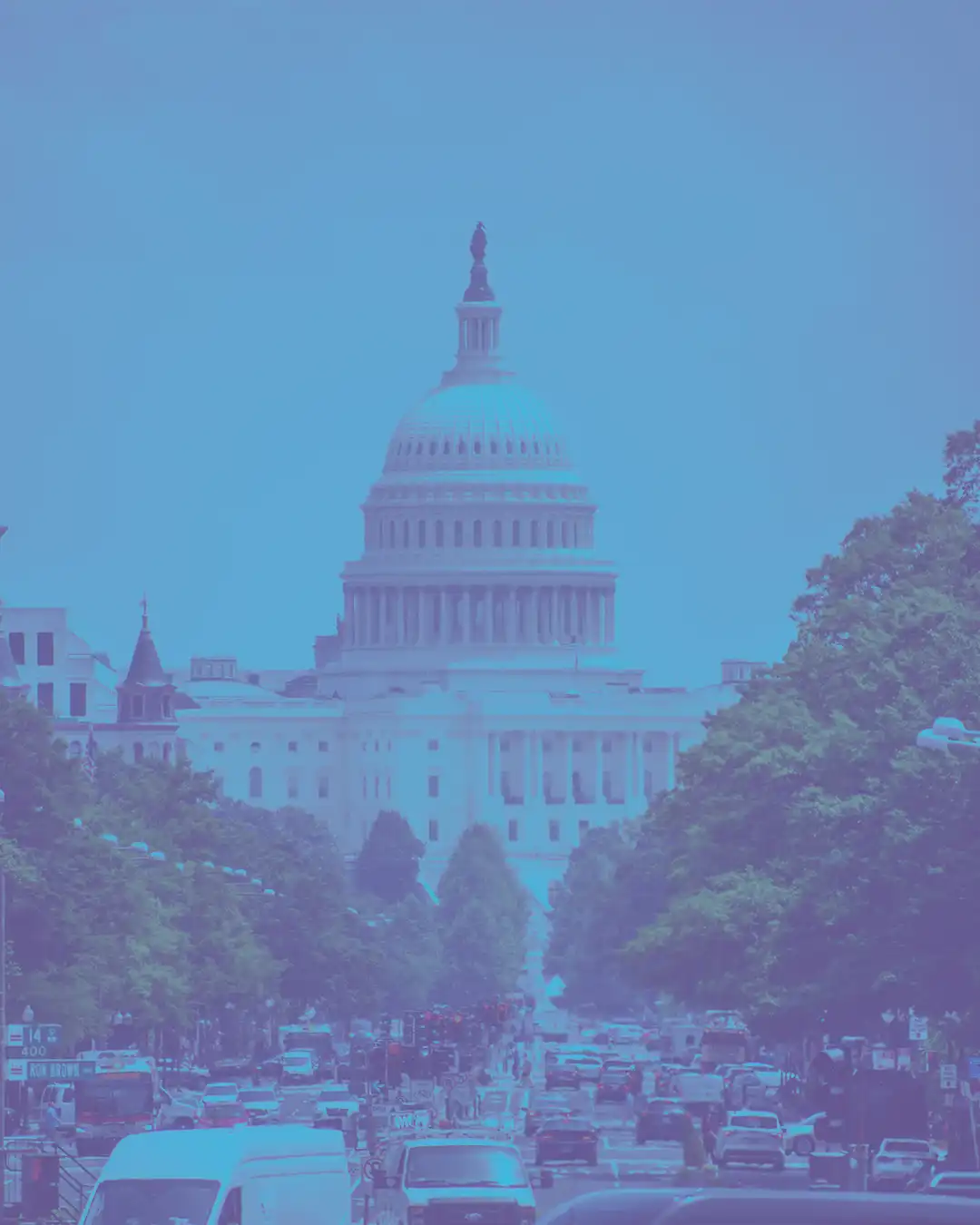 România, prezentă pe scena globală a educației digitale: UiPath și Edge Institute participă la summitul inițiat de Melania Trump